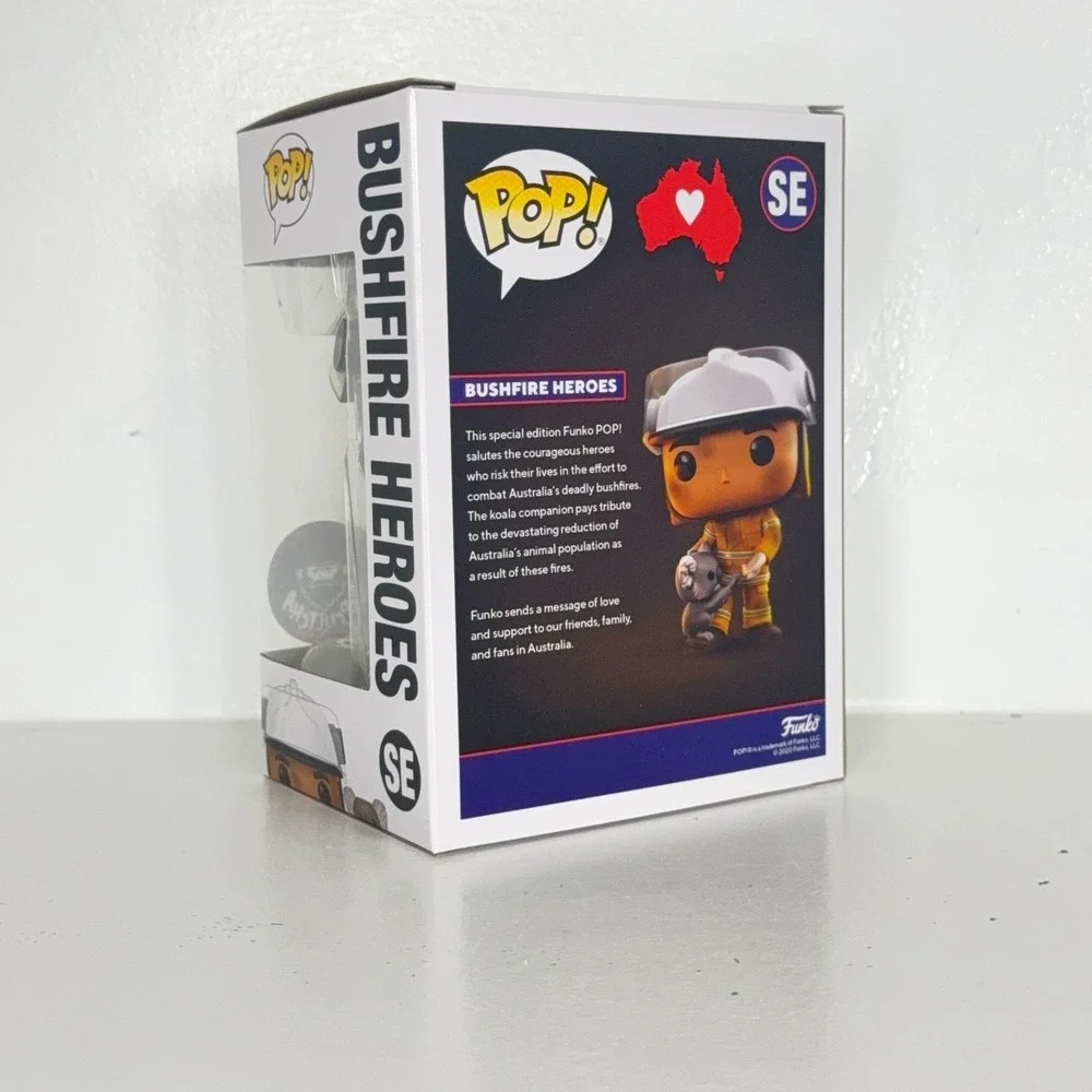 Funko Pop Bushfire Heroes SE Popcultcha Exclusive Firefighter w Koala